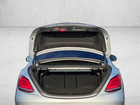 Used 2020 Mercedes-Benz C 300 4MATIC Sedan image 6