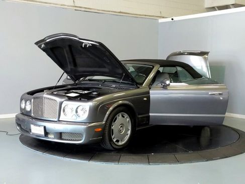 Used 2008 Bentley Azure image 11