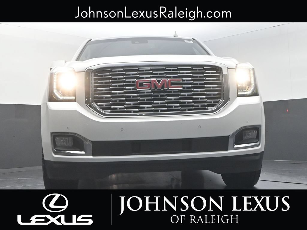 Used 2019 GMC Yukon Denali w/ Open Road Package AWD/4WD image 16