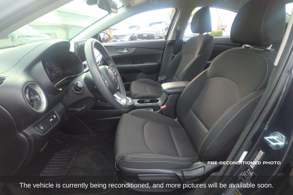 Used 2021 Kia Forte LXS FWD image 11