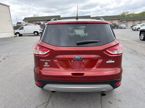 Used 2014 Ford Escape SE w/ Equipment Group 201A FWD image 7