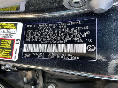 Used 2025 Lexus ES 300h w/ Premium Package image 31