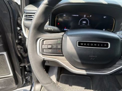 Used 2024 Jeep Wagoneer Series II w/ Flexible Seating Group AWD/4WD image 23
