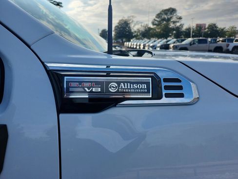 New 2026 GMC Sierra 2500 Pro image 10