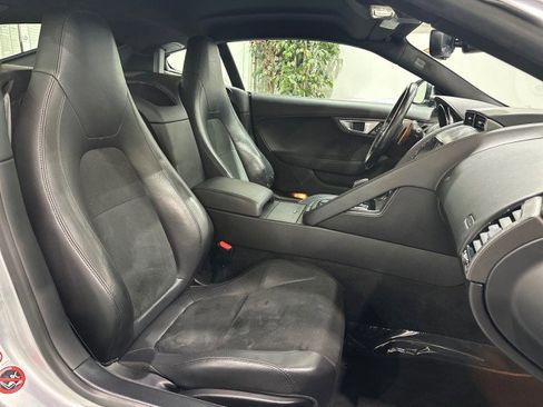 Used 2015 Jaguar F-TYPE S RWD image 5