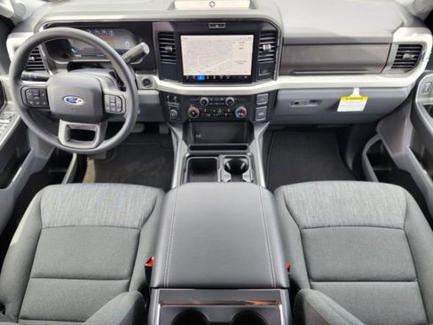 New 2026 Ford F350 XLT w/ XLT Premium Package AWD/4WD image 12