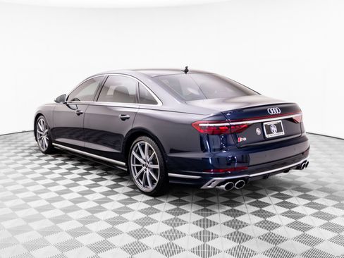Used 2025 Audi S8 AWD/4WD image 3
