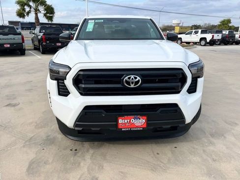 New 2026 Toyota Tacoma SR AWD/4WD image 2