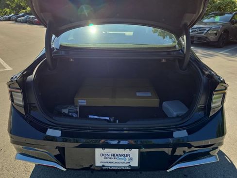 New 2026 Hyundai Sonata Limited FWD image 9