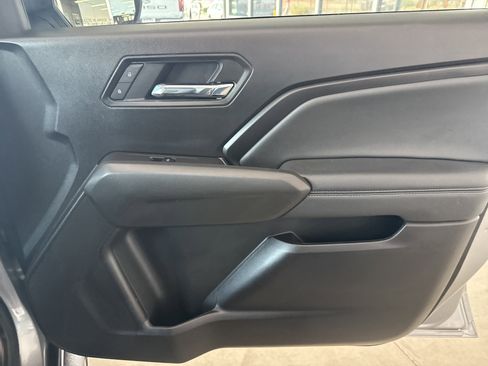 Used 2026 Chevrolet Colorado LT w/ LT Convenience Package image 16