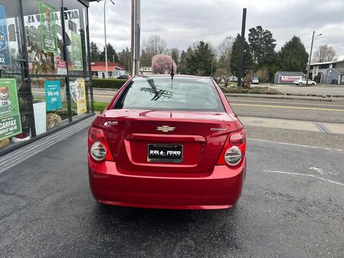 Used 2013 Chevrolet Sonic LS image 6