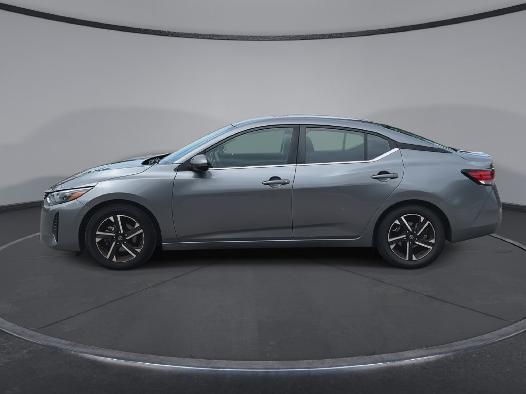 Used 2024 Nissan Sentra SV FWD image 5