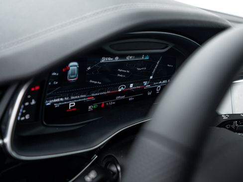 New 2026 Audi SQ8 Premium Plus AWD/4WD image 14