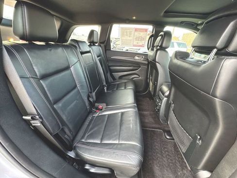 Used 2017 Jeep Grand Cherokee Limited image 26