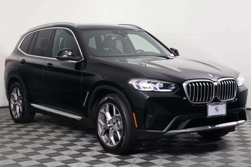 Certified 2023 BMW X3 sDrive30i w/ Convenience Package RWD image 3
