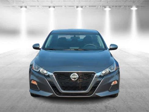 Used 2019 Nissan Altima 2.5 S AWD/4WD image 3