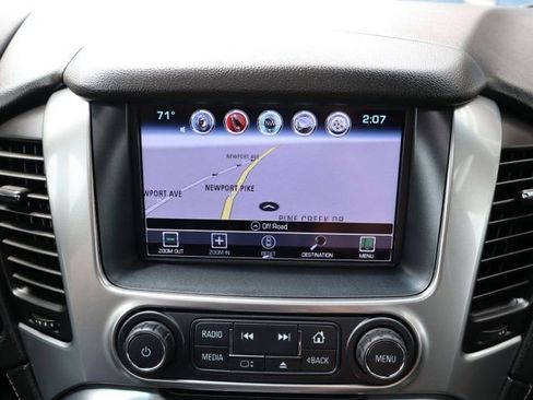 Used 2018 Chevrolet Tahoe Premier AWD/4WD image 12