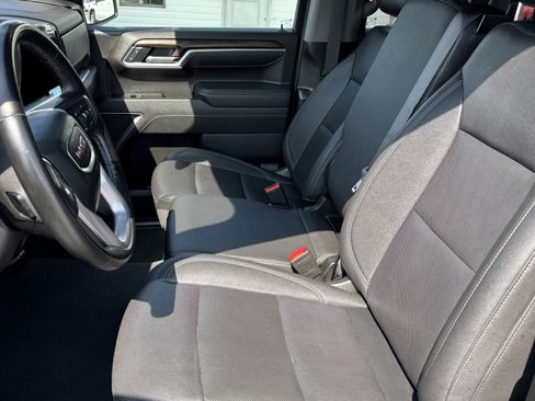 Used 2025 GMC Sierra 1500 SLT AWD/4WD image 7