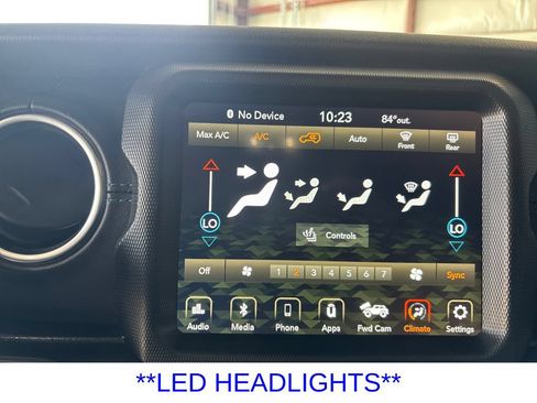 Used 2021 Jeep Wrangler Unlimited Rubicon 4xe w/ Cold Weather Group AWD/4WD image 24