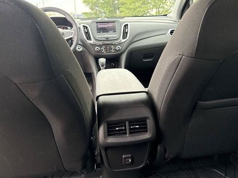 Certified 2024 Chevrolet Equinox LT w/ LPO, Floor Liner Package FWD image 24