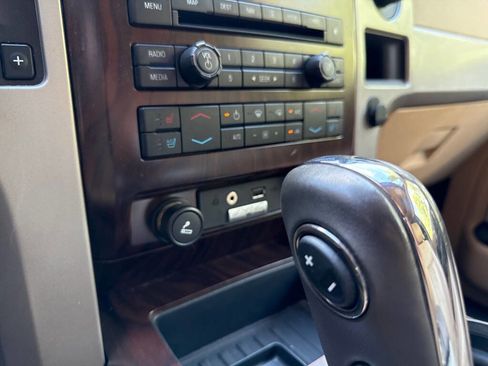 Used 2012 Ford F150 Lariat w/ Lariat Plus Pkg image 19