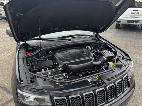 Used 2021 Jeep Grand Cherokee Limited w/ Quick Order Package 2GK 80th AWD/4WD image 8