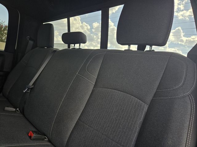 Used 2024 RAM 3500 Tradesman w/ Chrome Appearance Group AWD/4WD image 29