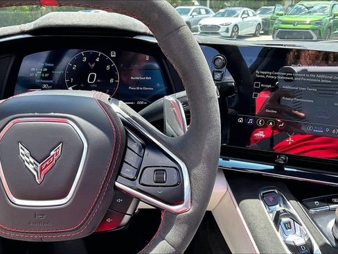 Used 2023 Chevrolet Corvette Stingray Premium Conv w/ Z51 Performance Package RWD image 23