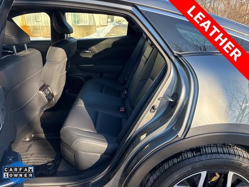 Used 2023 Toyota Crown image 23