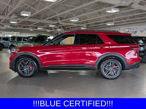 Certified 2025 Ford Explorer ST AWD/4WD image 5