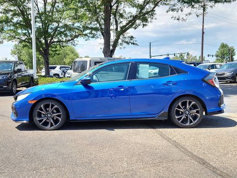 Used 2019 Honda Civic Sport image 2