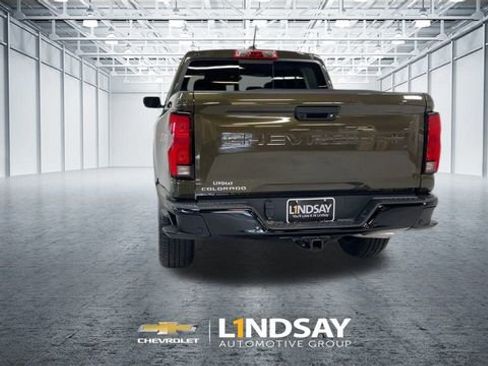 Used 2023 Chevrolet Colorado Z71 w/ Z71 Convenience Package 2 image 7