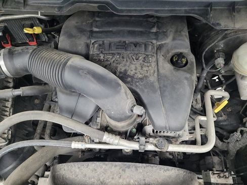 Used 2014 RAM 1500 Express image 30