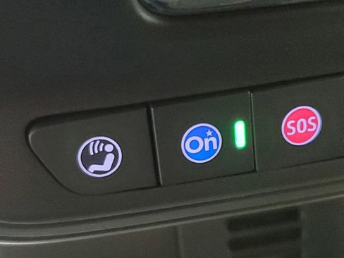 New 2025 Buick Enclave Preferred w/ Power Package image 17