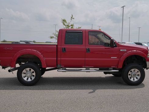 Used 2005 Ford F350 XLT AWD/4WD image 4