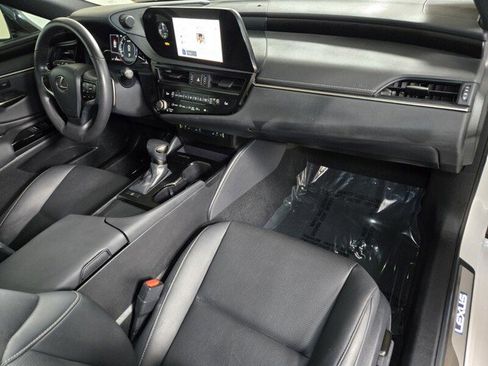 Certified 2023 Lexus ES 350 w/ Premium Package image 25