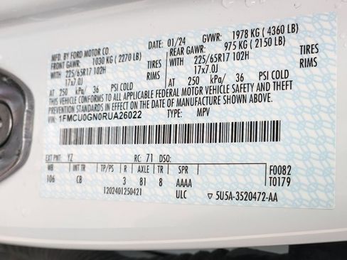 Used 2024 Ford Escape Active w/ Cold Weather Package FWD image 33