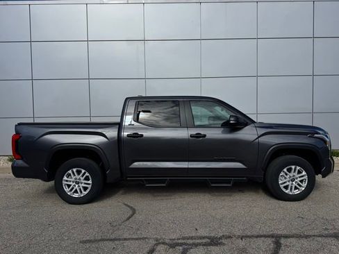 Used 2024 Toyota Tundra SR5 w/ SR5 Convenience Package AWD/4WD image 36