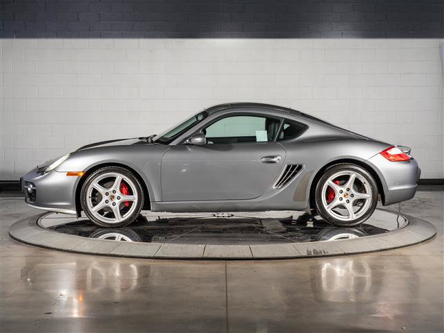 Used 2006 Porsche Cayman S RWD image 2