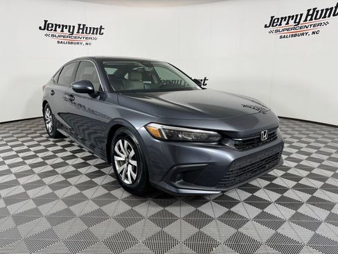 Used 2023 Honda Civic LX image 5