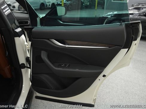 Used 2022 Maserati Levante GT image 37
