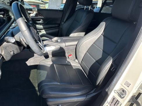 Used 2021 Mercedes-Benz GLE 450 4MATIC w/ AMG Line Exterior image 15