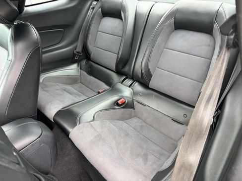Used 2020 Ford Mustang Shelby GT350 w/ Technology Package RWD image 14