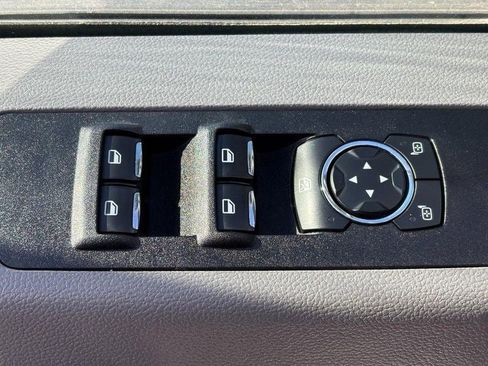 Used 2021 Ford F350 XL w/ Power Equipment Group image 19