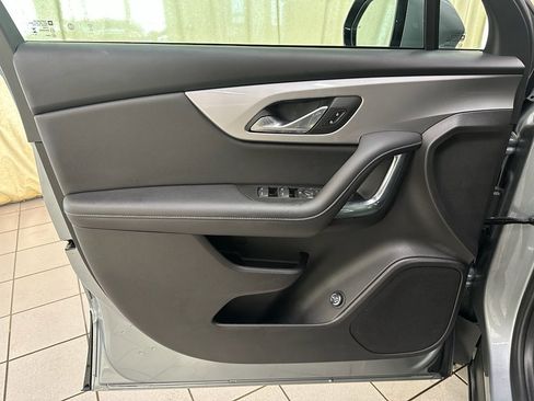 Certified 2024 Chevrolet Blazer LT w/ Convenience Package image 33