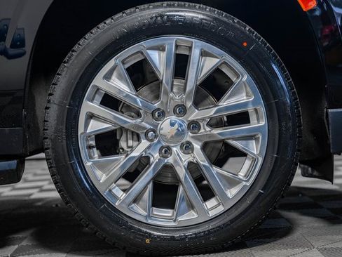 Used 2021 Chevrolet Tahoe LT w/ LT Signature Package image 21