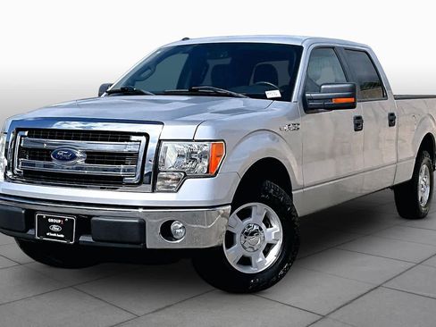 Used 2013 Ford F150 XLT w/ Mid Equipment Group RWD image 37