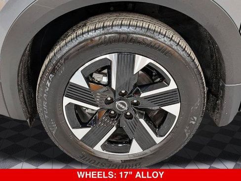 Certified 2025 Nissan Kicks SV w/ SV Premium Package AWD/4WD image 11