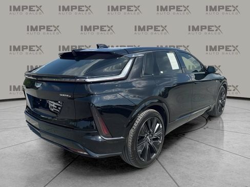 Used 2024 Cadillac Lyriq Sport w/ Nappa Leather Package AWD/4WD image 5