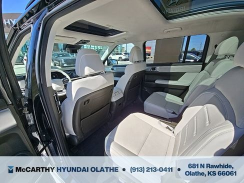 Certified 2025 Hyundai Santa Fe Calligraphy image 23